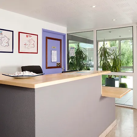 Appartement Sejours & Affaires Pont Neuf - Cran Gevrier *